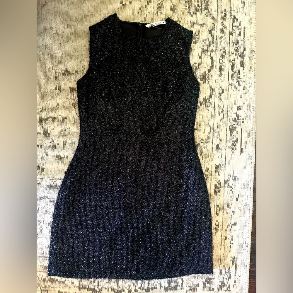 Zara black boucle shimmery dress size Medium. New w/o tags